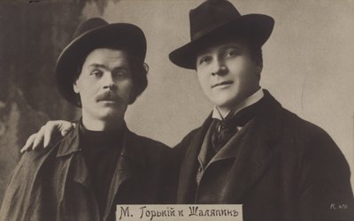 Maxim Gorki und Feodor Schaljapin von Russian Photographer